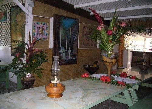 Bonjouir Lodge Paradise Teahupoo Extérieur photo